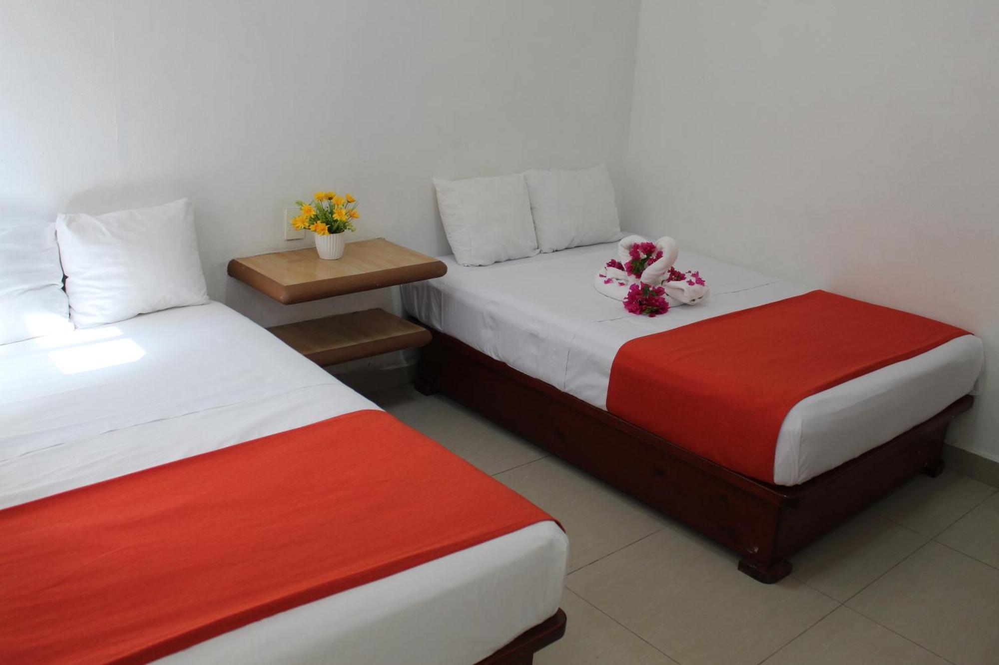Hotel victoria Zihuatanejo Exterior foto